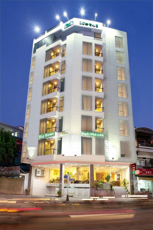 Фото отеля 1