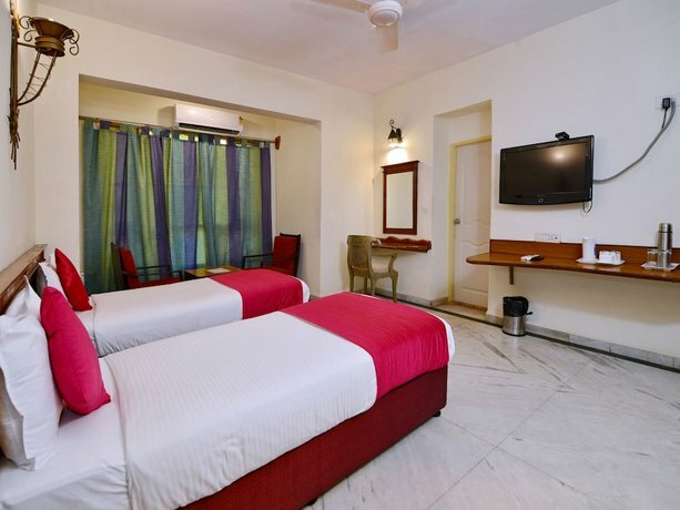 Гостиница Oyo 2195 Hotel Maharaja