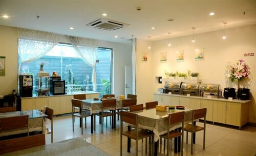 Гостиница Jinjiang Inn Select Qufu Visitors Center Sankong Branch