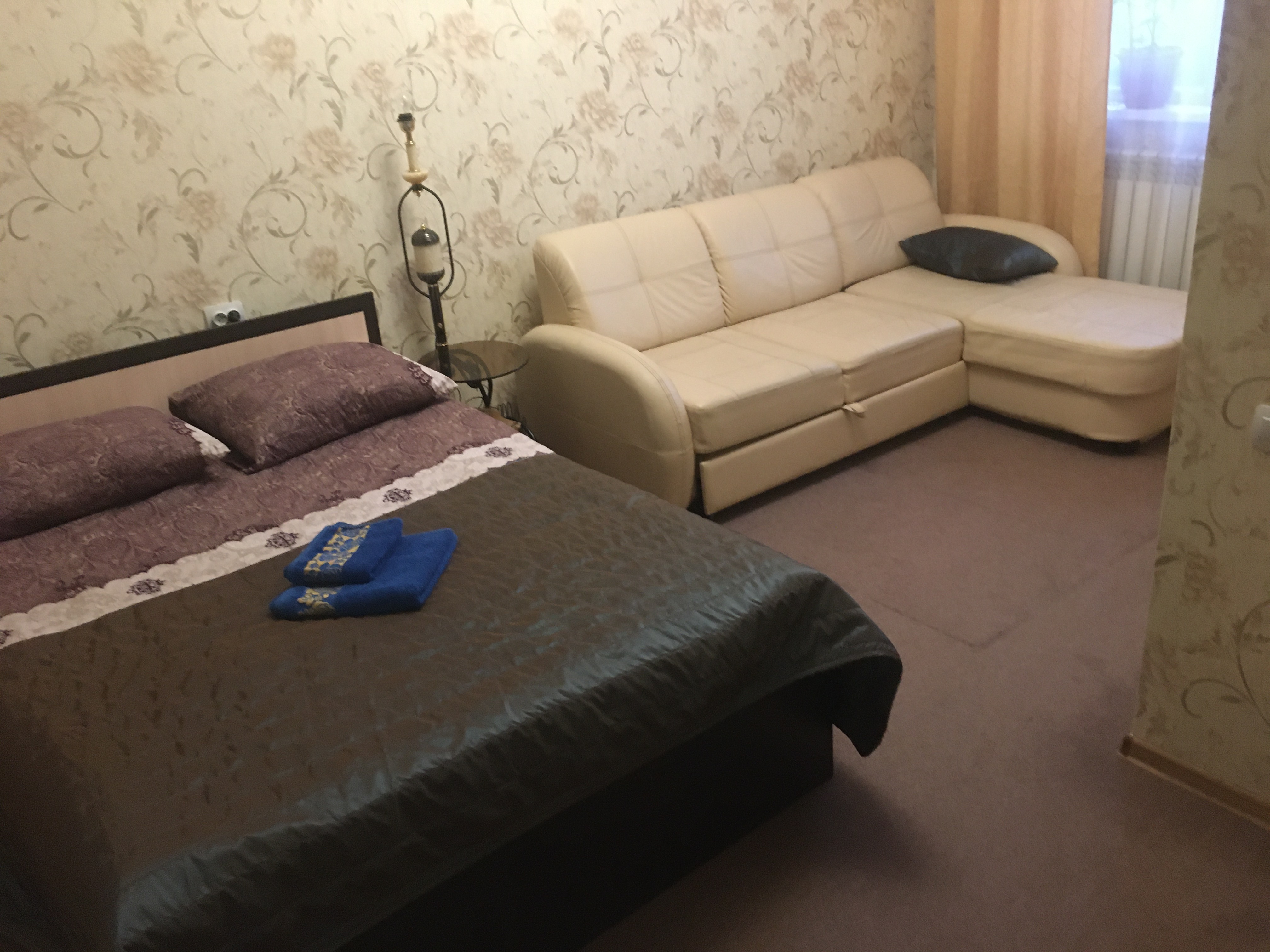 Фото отеля 2