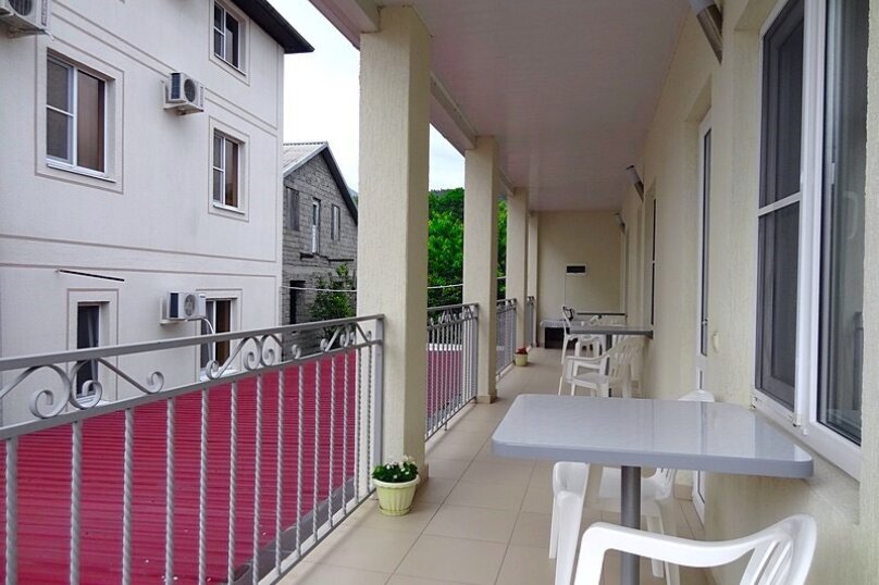 Фото Селена