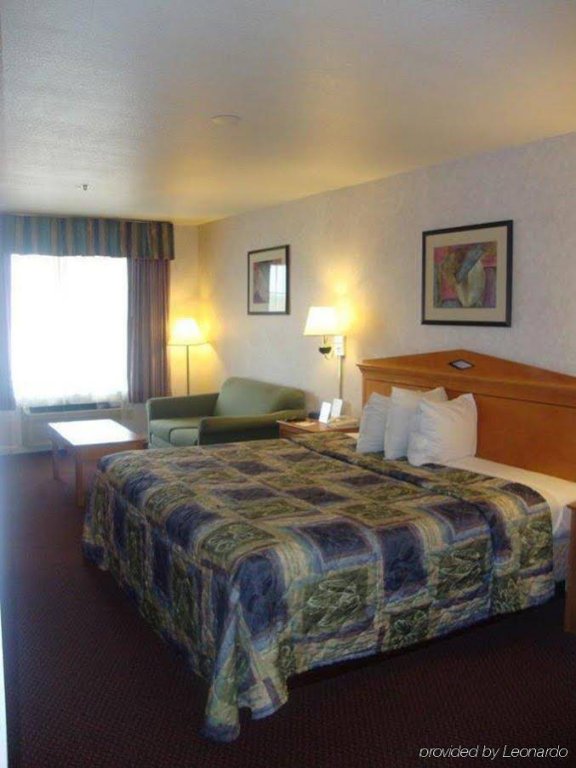 Фото Americas Best Value Inn Manteca