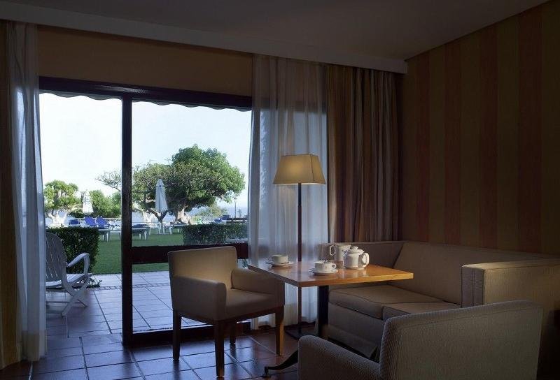 Фото Parador De Nerja