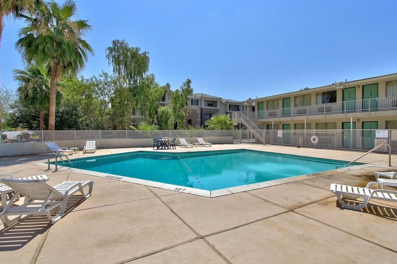 Фото Motel 6 Phoenix, Az  East