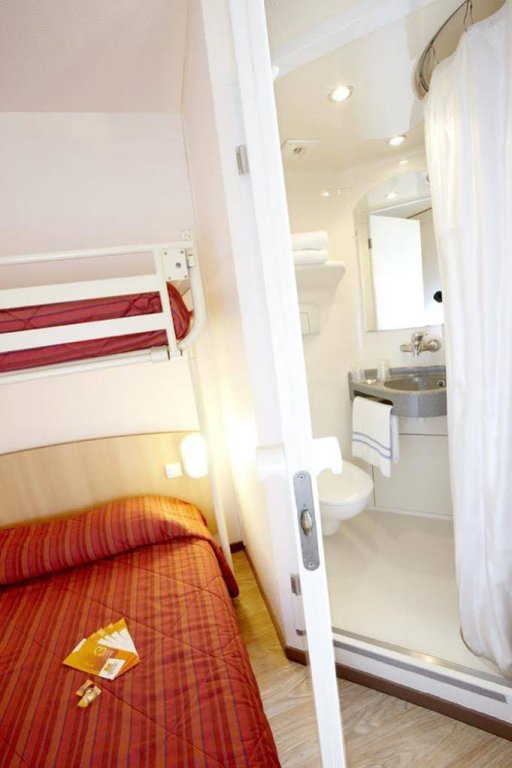 Фото Hotel Première Classe Niort Est - Chauray