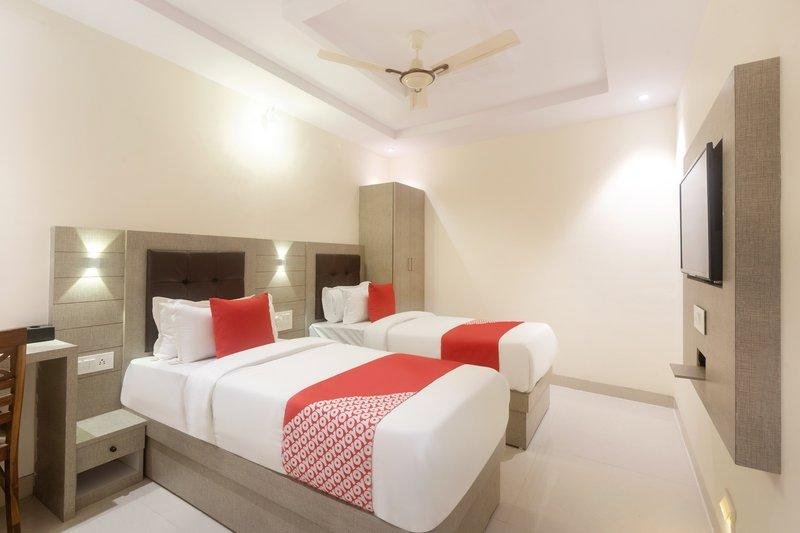 Фото Capital O 29143 Embassy Suites