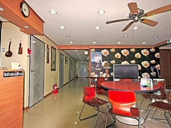 Фото Hwaseong Guest House