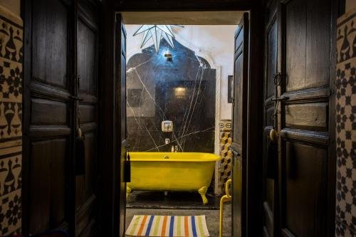 Фото Riad Tibibt