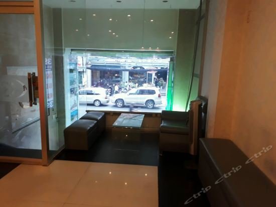 Фото Nouveau Happy Inn