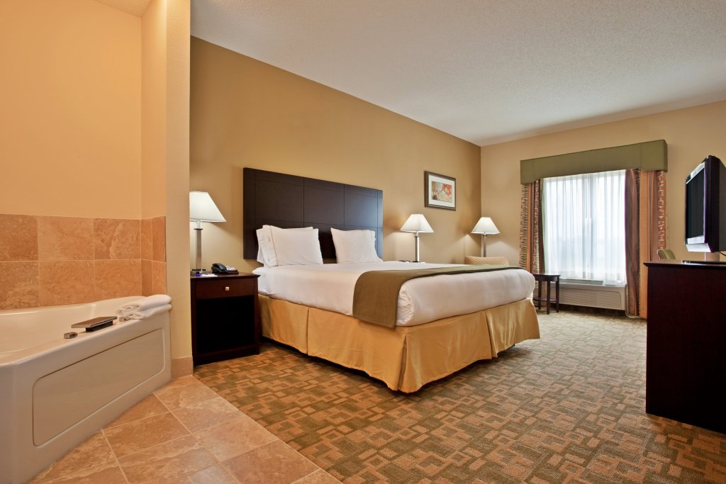 Фото Holiday Inn Express Hotel & Suites Dayton South Franklin, an Ihg Hotel