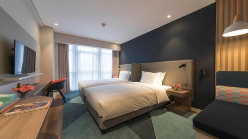 Гостиница Holiday Inn Express Liyang Huafu, an Ihg Hotel