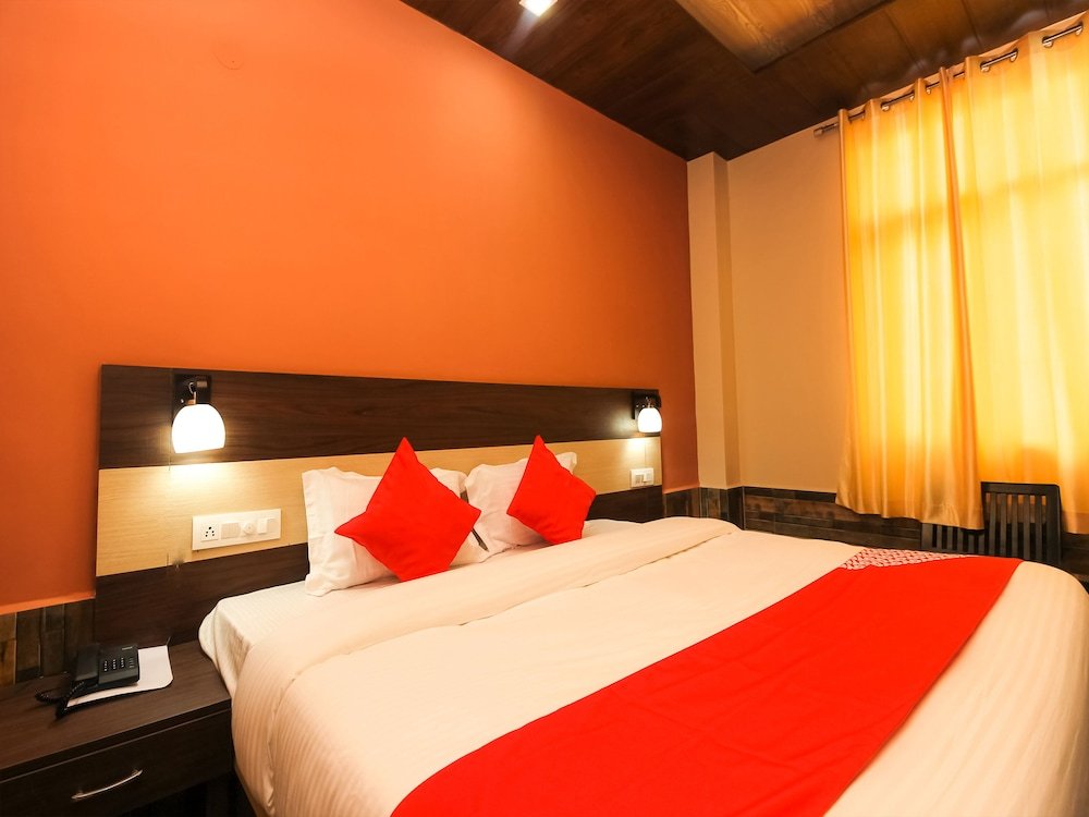 Фото Oyo 26672 Funky Town