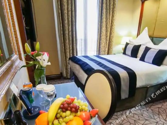 Фото Grand Royale London Hyde Park