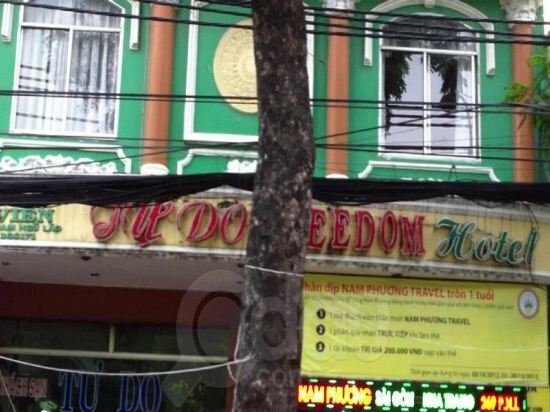 Гостиница Freedom Hotel в Хошимине