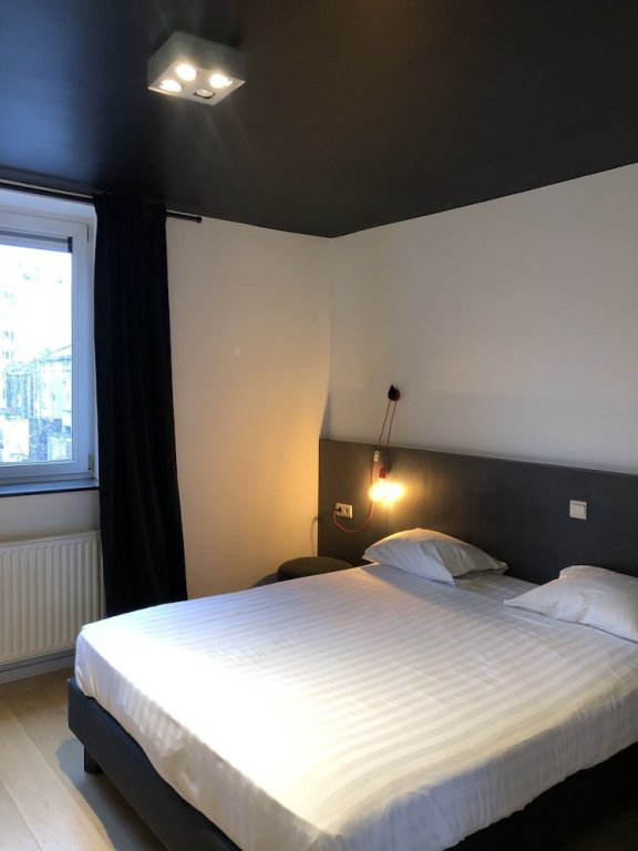 Фото Le Cygne D'Argent