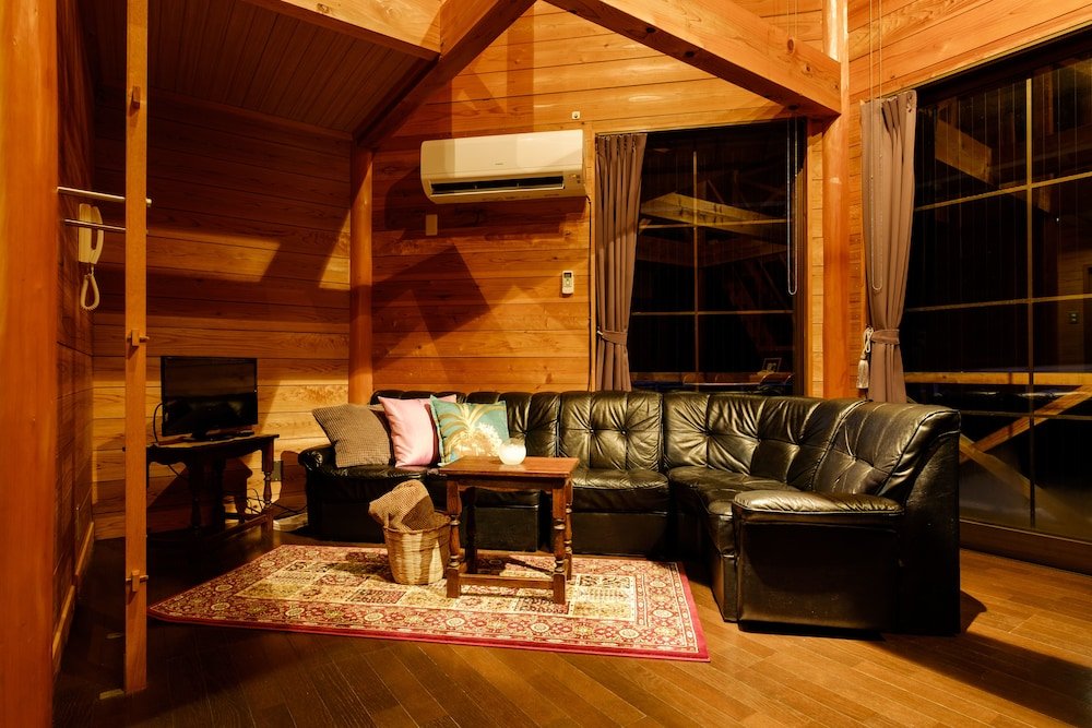 Фото Hiyoshi Forest Resort Yama-no-Ie