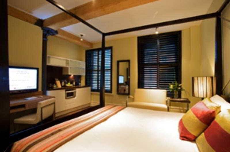 Фото Roomzzz Manchester City