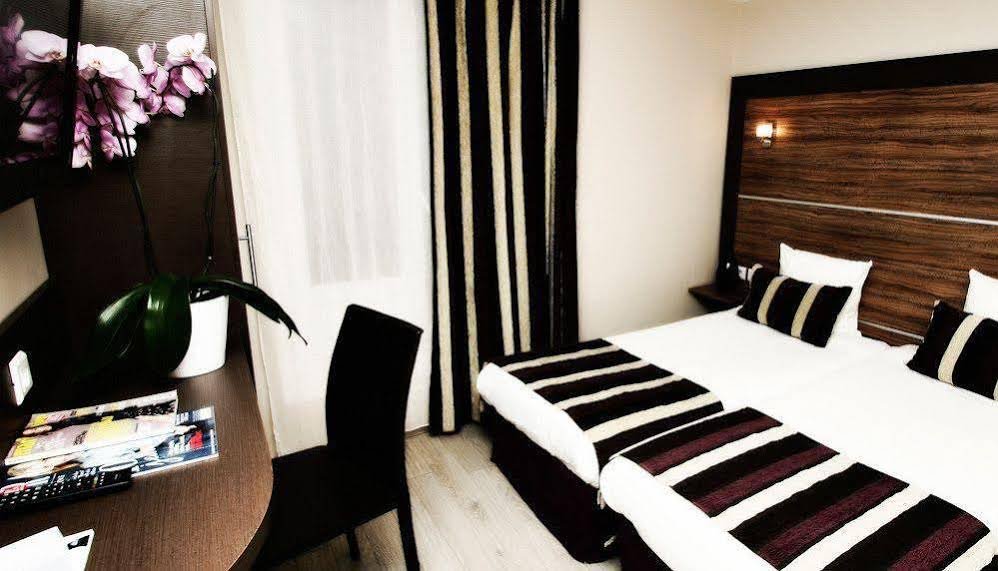 Фото Hotel Apolonia Paris Montmartre Sure Hotel Collection by BW