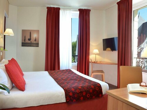 Гостиница You Are Deauville в Довиле