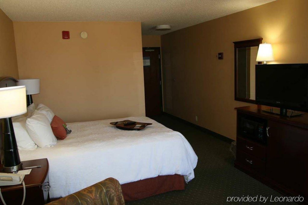 Фото Hampton Inn Longmont