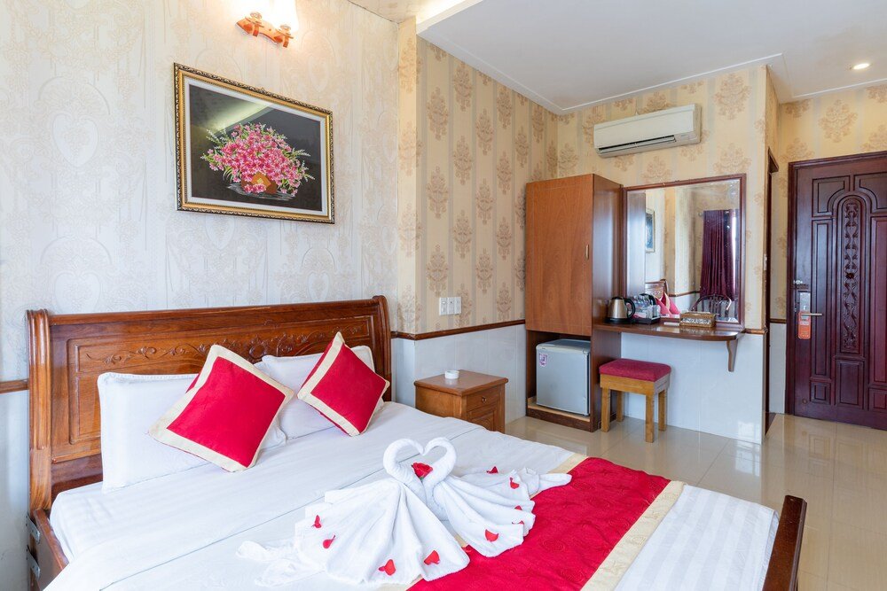 Фото Hotel Nhu Y 2