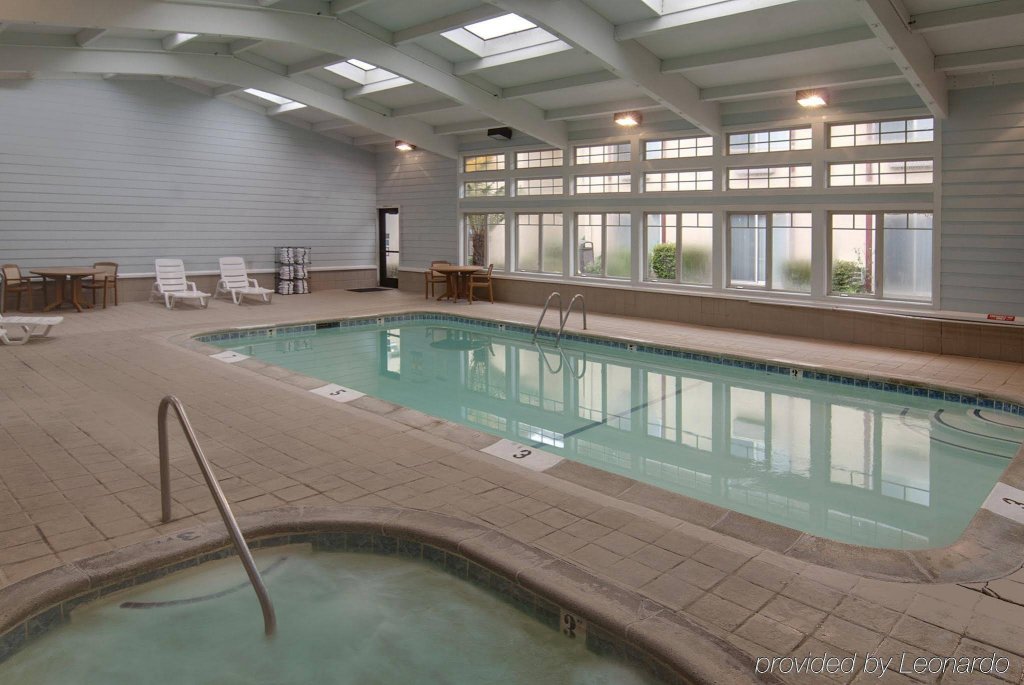 Фото Red Roof Inn Arcata