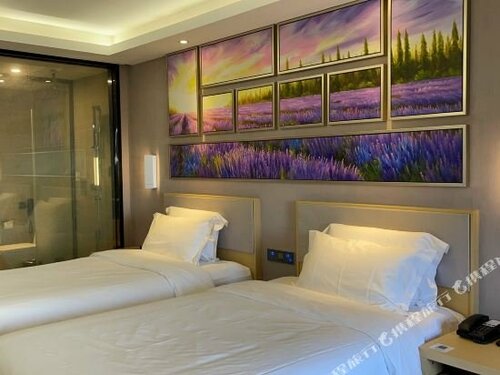 Гостиница Lavande Hotel Nanchang Bayi Plaza в Наньчане