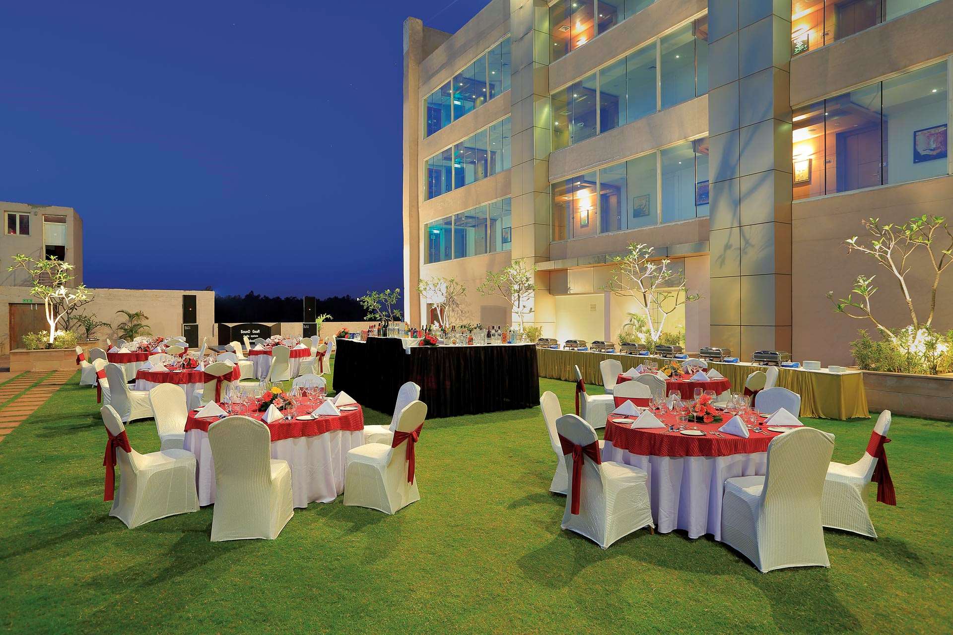 Фото Radisson Blu Hotel Haridwar