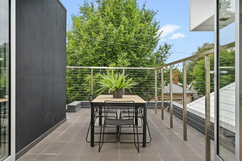 Hotel Cogens Place, Geelong, photo