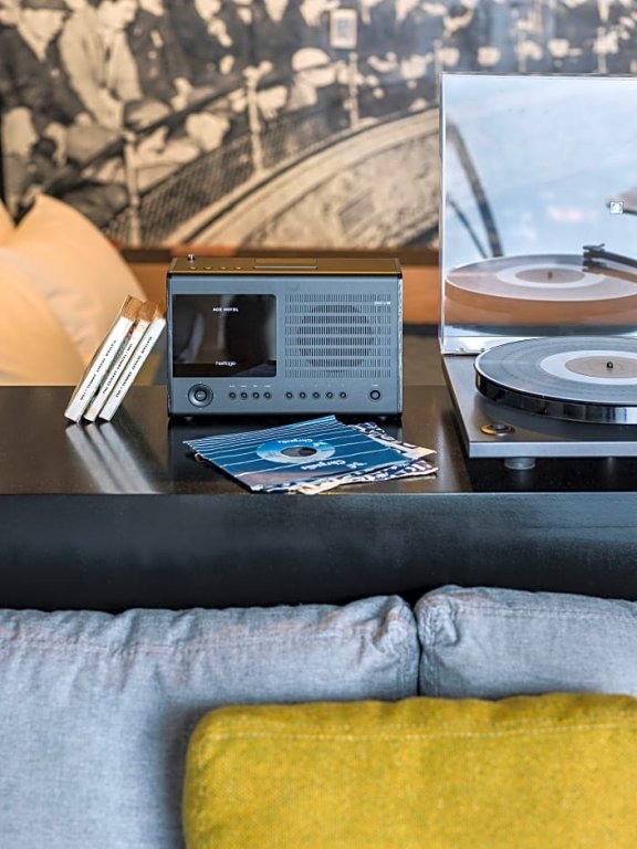 Фото One Hundred Shoreditch