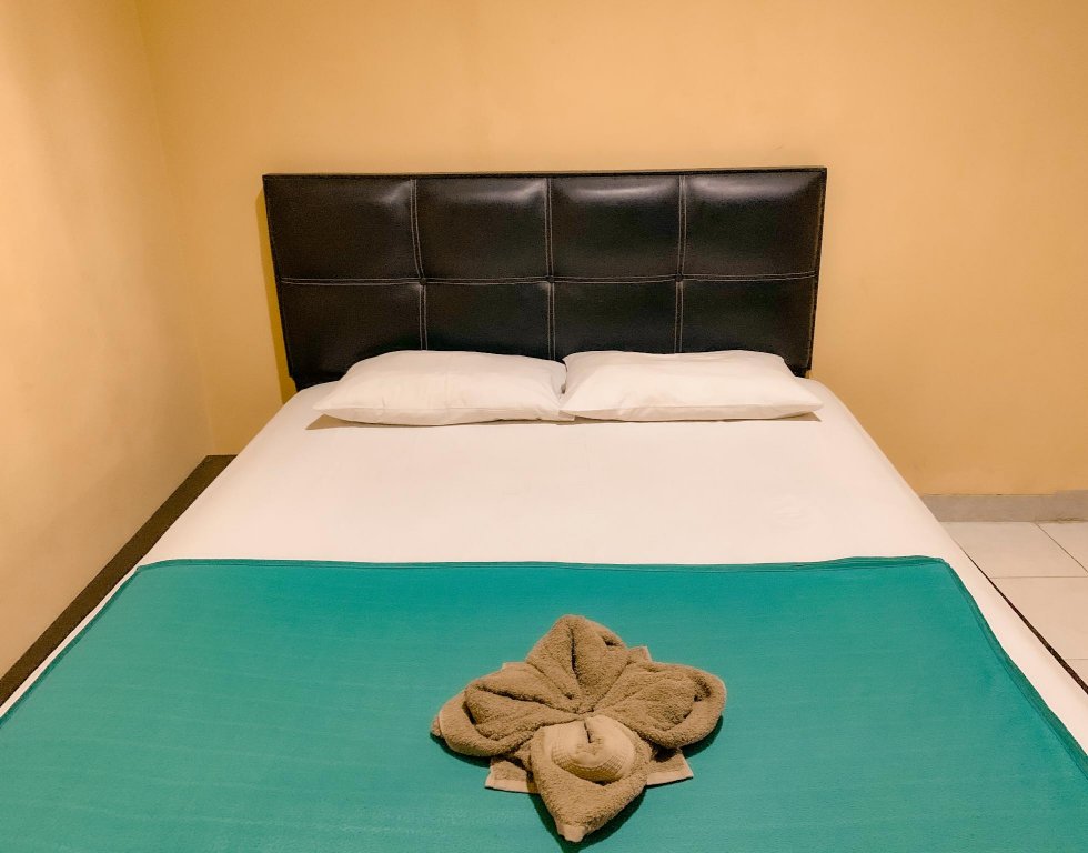 Фото Hotel Omah Pelem Syariah - Hostel