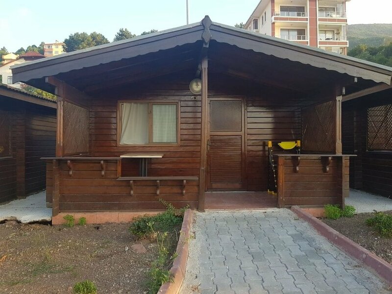 Гостиница Gardenya Hotel Restaurant Cafeteria в Инеболу