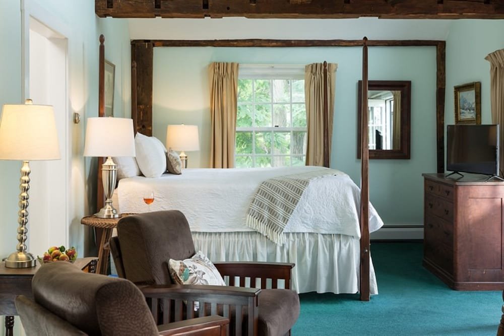 Фото Chesterfield Inn