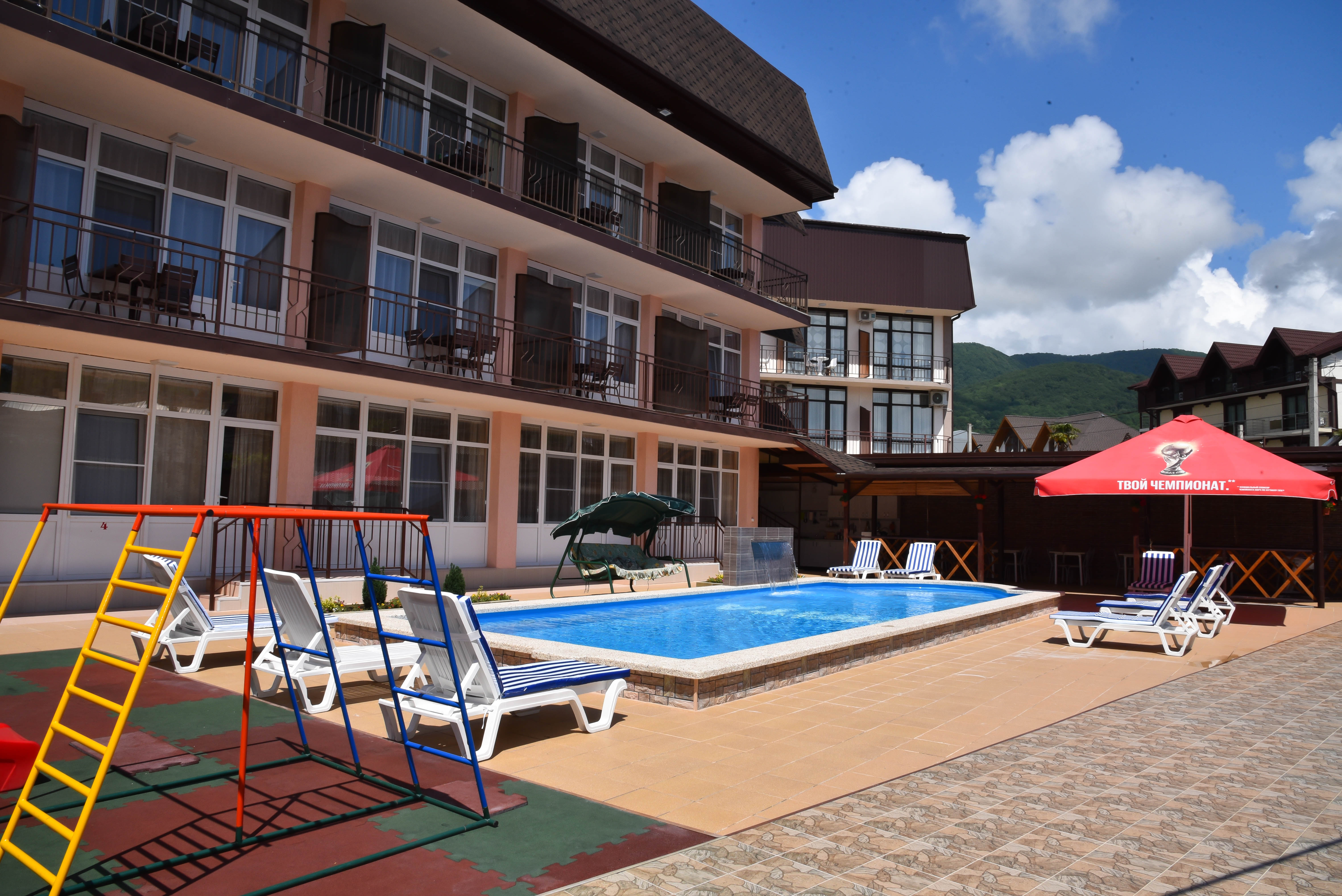 Фото отеля 1