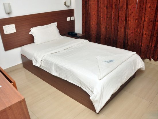 Фото Emporium Hotel