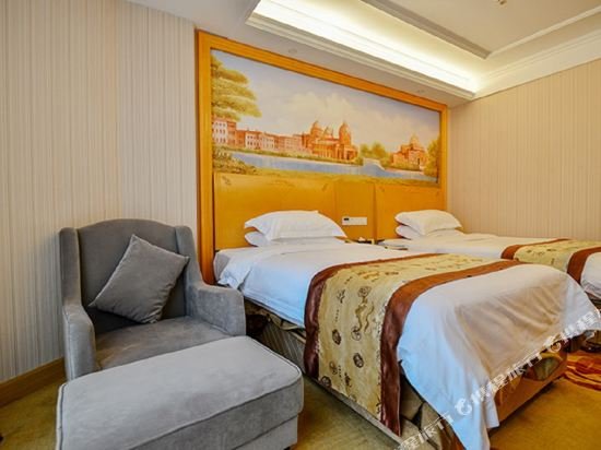 Фото Vienna hotel Shenzhen Dongmen Old Street