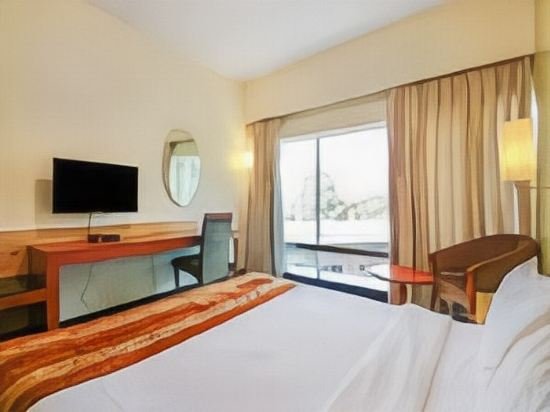 Фото Centurion Hotel