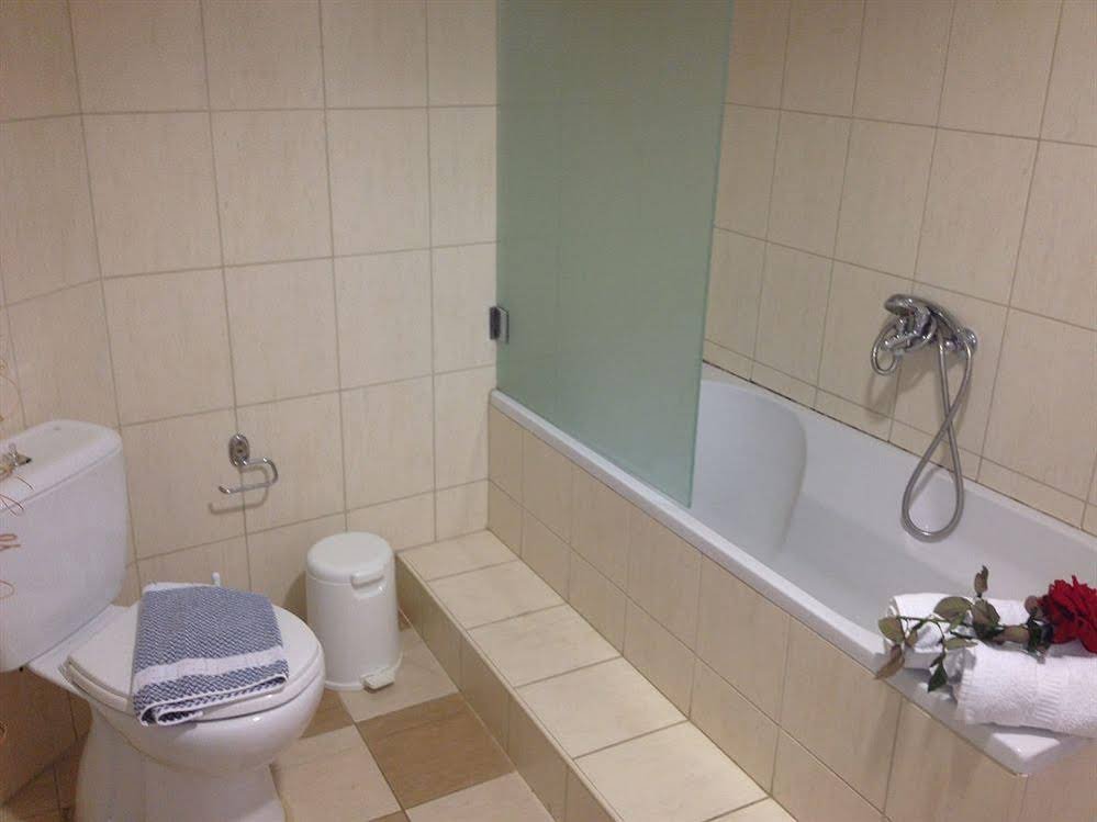 Фото Alexandra Apartments Stalis by Estia