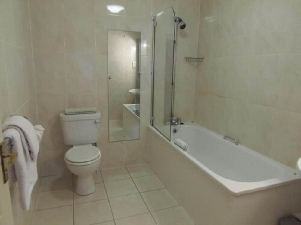 Фото Potters International Hotel