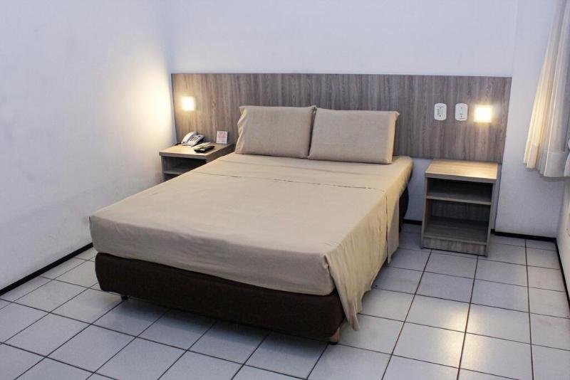 Фото Abbeville Hotel