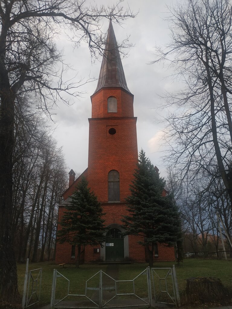 Кирха Гросс Курена