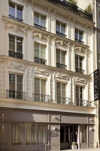 Hôtel Le Petit Paris