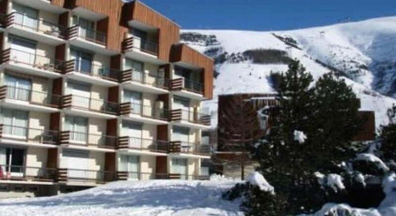 Гостиница Location De Vacances Les Deux Alpes в Ле-Дёз-Альп