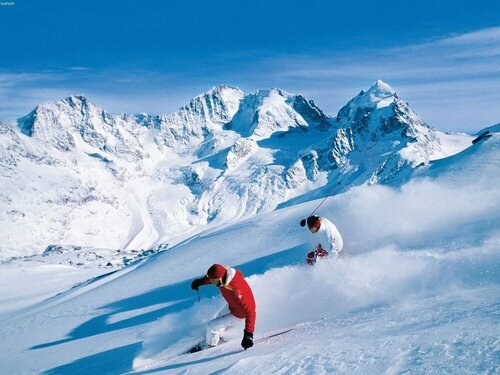 Апартаменты Centrally Placed ski in out Apartment Next to Lift