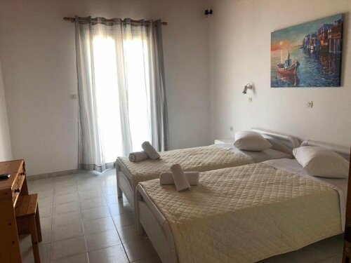 Апартаменты Elena Studios and Suites