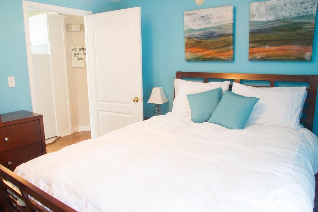 Фото Charlotte's Rose Inn