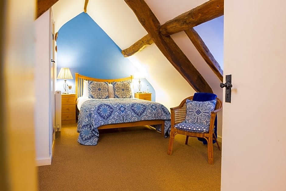 Фото Отель The Kings Arms