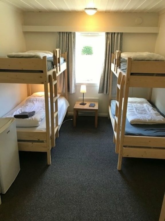 Хостел Froland Hostel