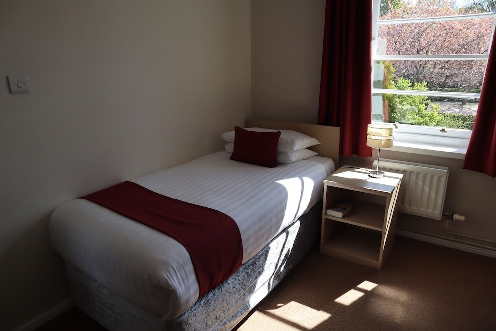 Фото Hinsley Hall