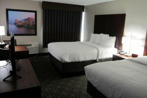 Days Inn & Suites Grand Rapids Near Downtown (Michigan, Kent County, Wyoming), hotel